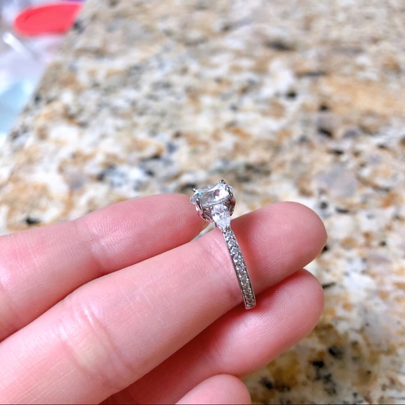 NEW Sterling Silver Diamond Engagement Ring (CZ) - Picture 6 of 11